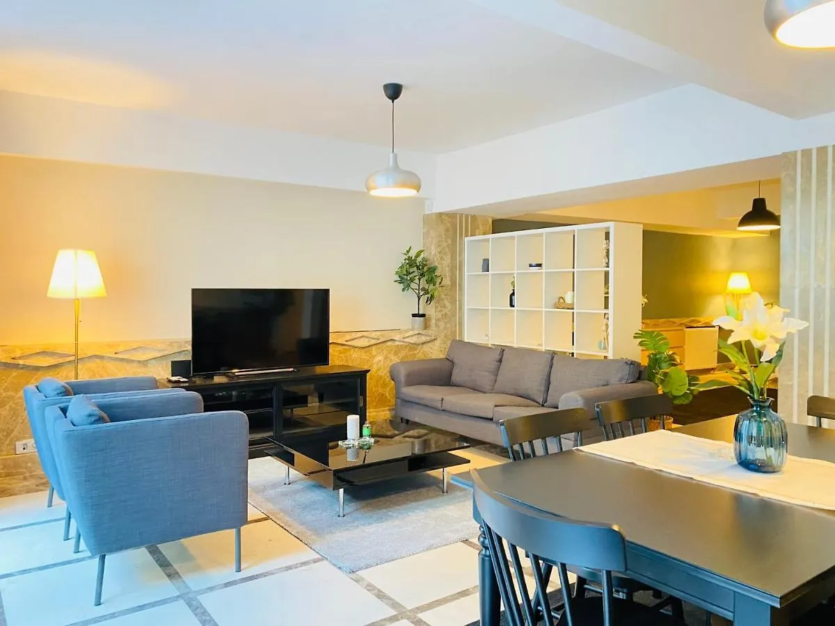 Flat W Backyard In Nisantasi Appartamento Provincia di Provincia di Istanbul