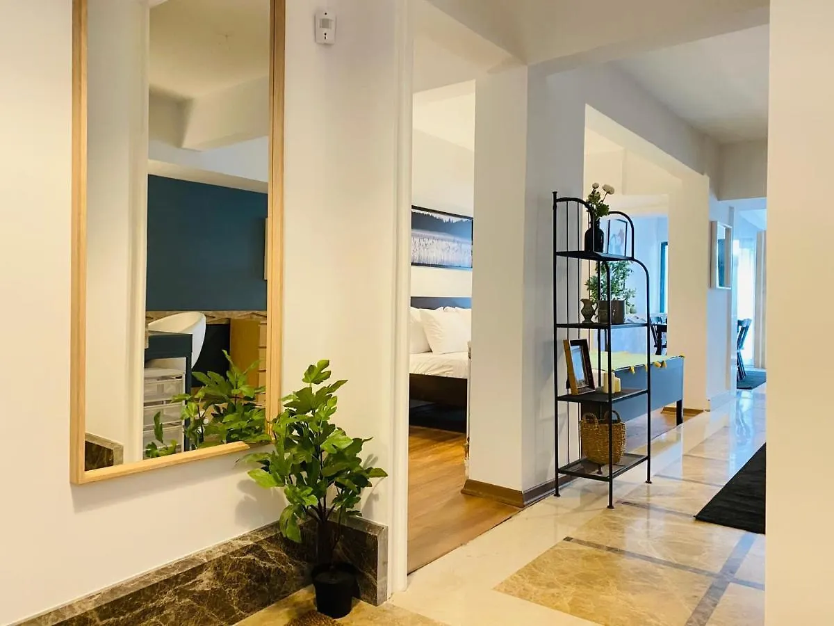 Flat W Backyard In Nisantasi Apartment Istanbul